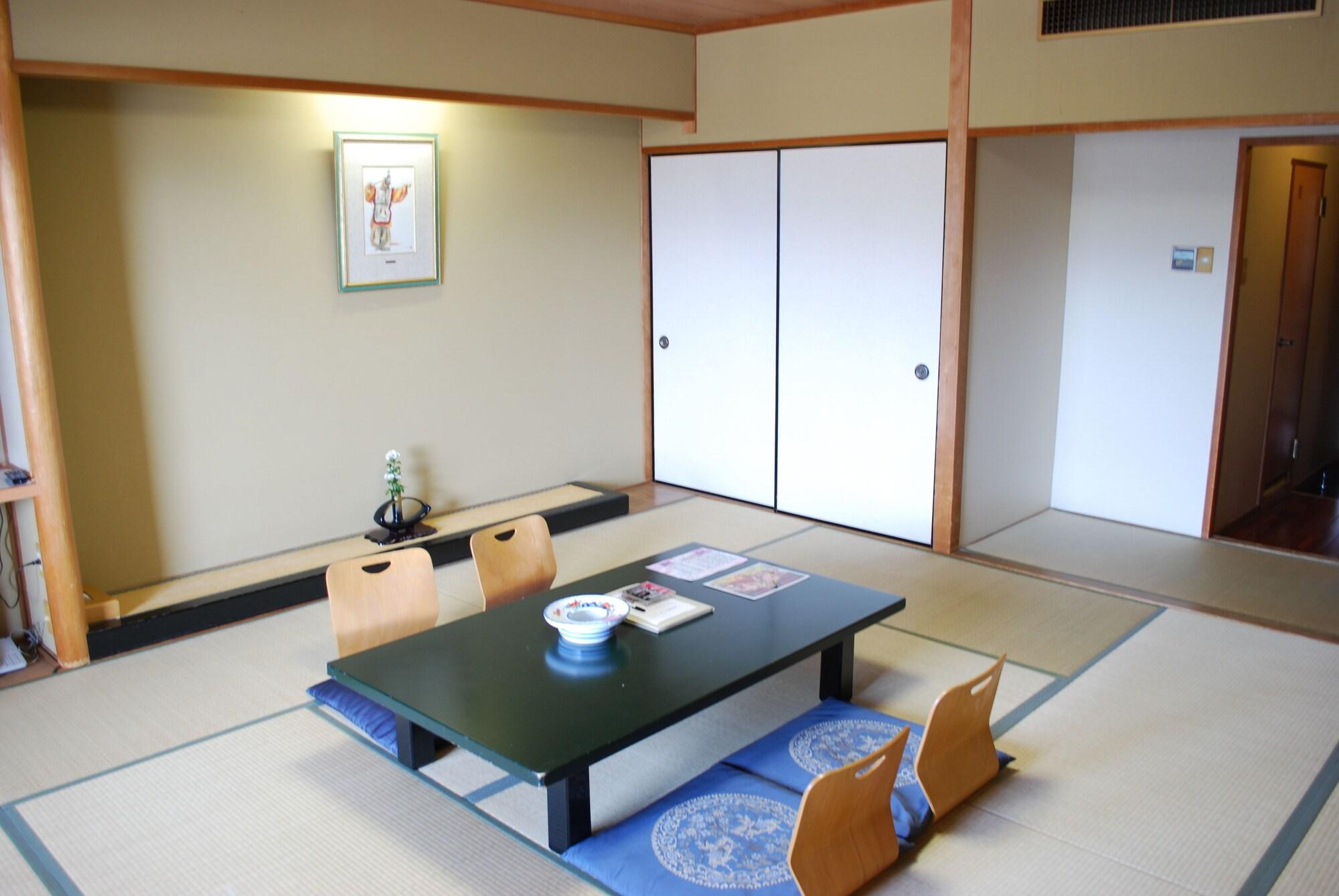 Miyajima Hotel Makoto Hatsukaichi Exteriör bild